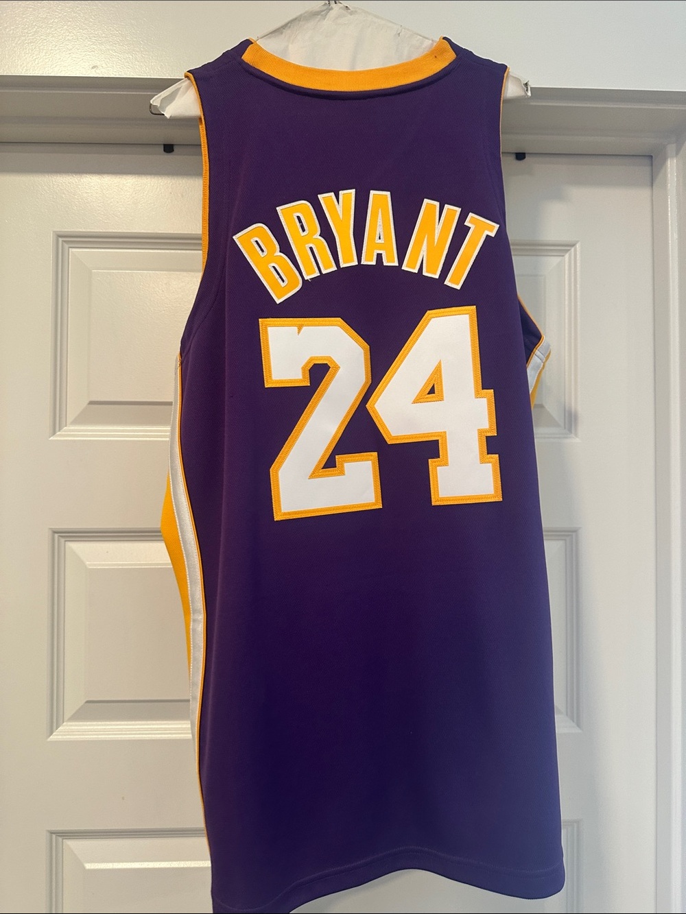 Mitchell & Ness Men’s LA Jersey - Picture 3 of 5